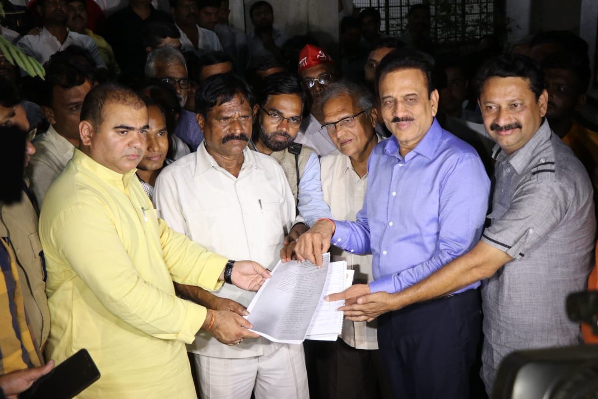 Girish Mahajan Kisan Morcha Twt