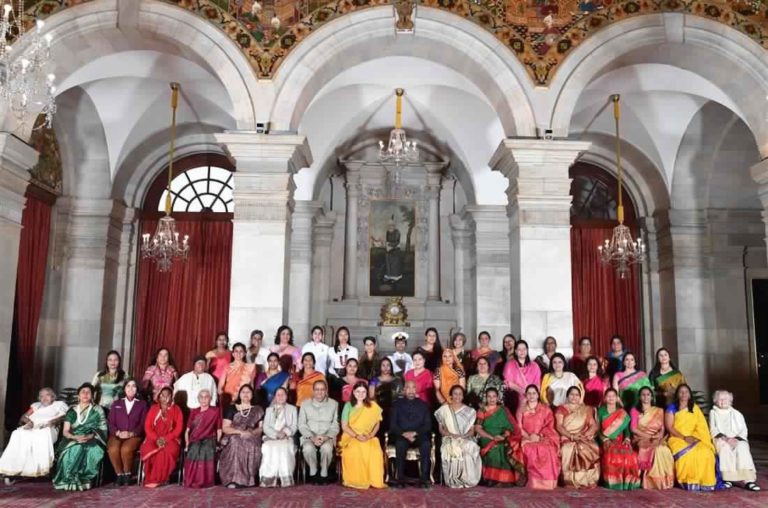 Nari Shakti Puraskar Rashtrapati
