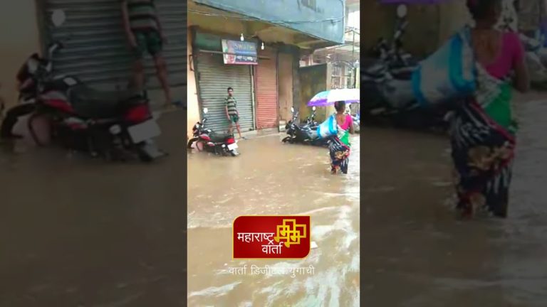 -झाली-जलमय-पद्मशाली-समाज-हॉल-बाहेर-पाणीच-पाणी