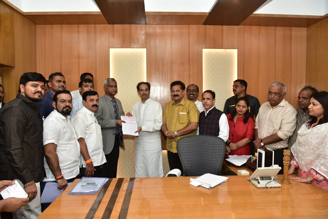 Hon CM at Cheque to CM Relief Fund 2