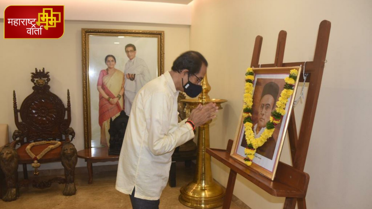 PicsArt_05-28-04.28.59