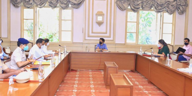 mumbai-roads-meeting-750x375