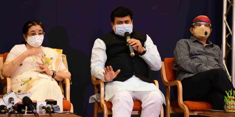 press-conference-750x375