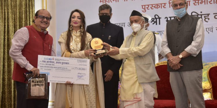 mahatma-gandhi-750x375