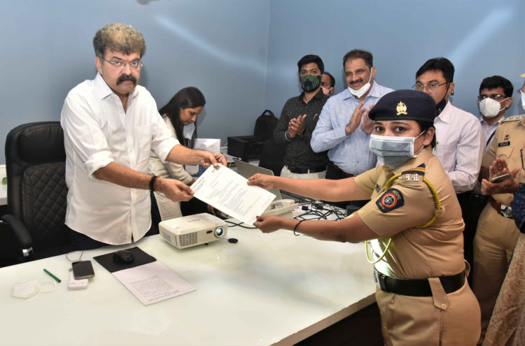 minister-jitendra-aavhad-750x495