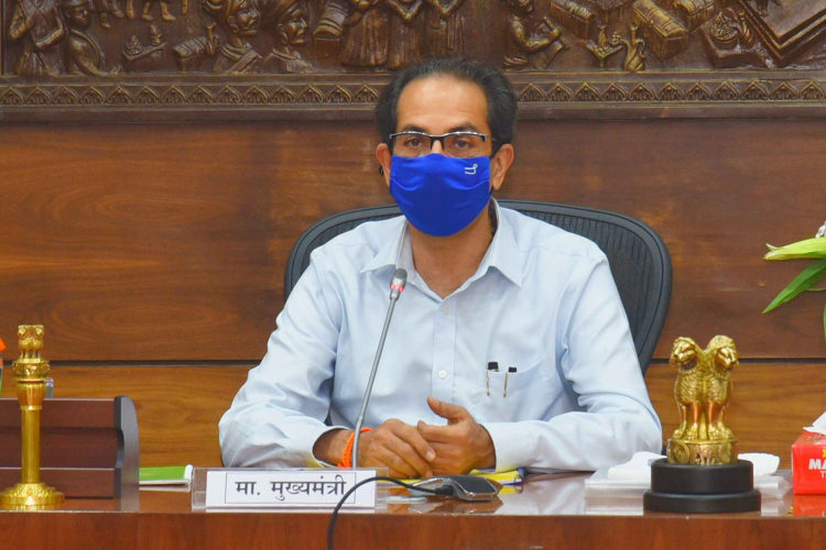 मा.-मुख्यमंत्री-हाफकीन-इंस्टिट्यूट-बैठक-2-750x500