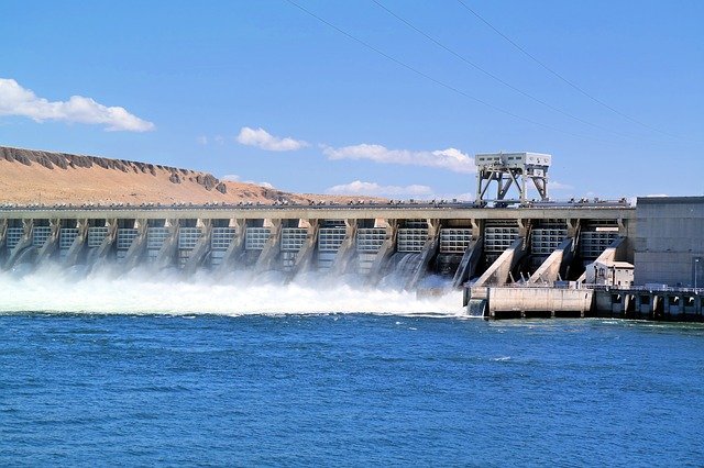dam-929406_640