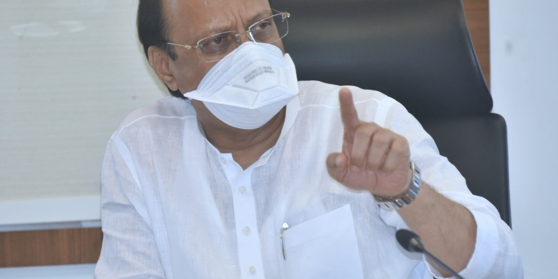 Hon-DCM-Sir-Meeting-2-1140x570