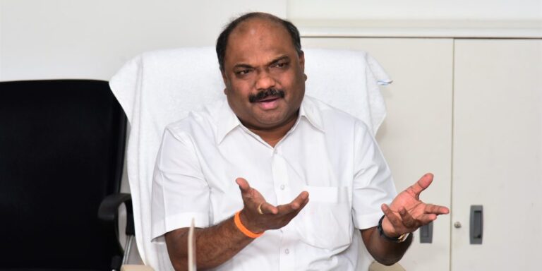 anil-parab-1306-1140x570