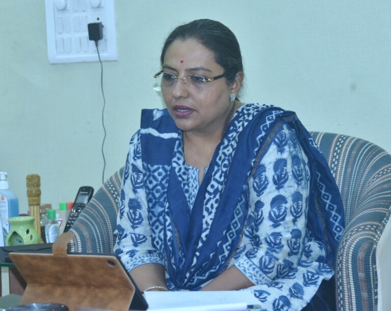 yashomati-thakur-web-meeting