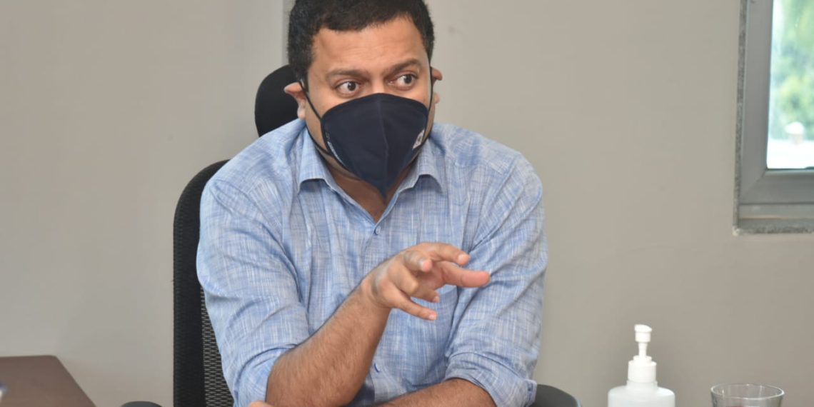 amit-deshmukh-1-1140x570