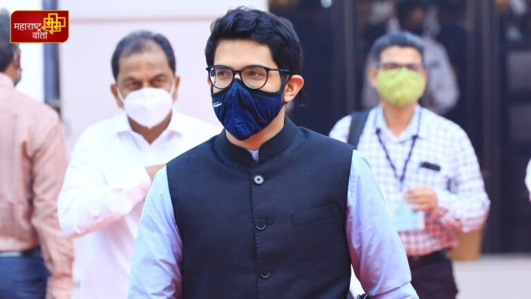 Aaditya Thackeray Verticle