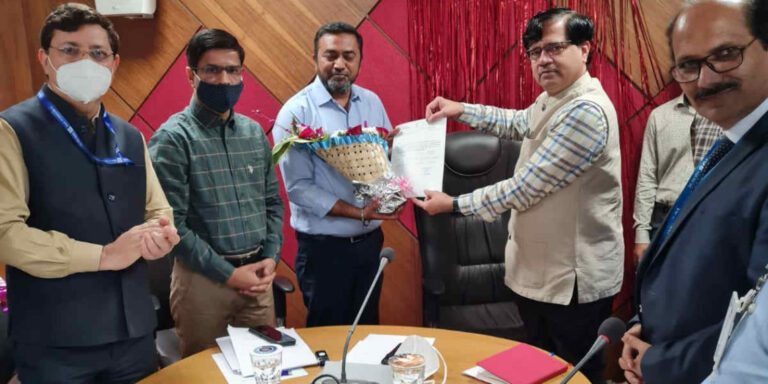 bankers-meeting-e1640789424825-1140x570