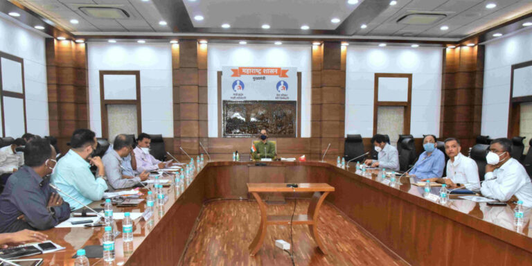 Hon-CM-meeting-about-Sanjay-Gandhi-National-Park-1-1140x570