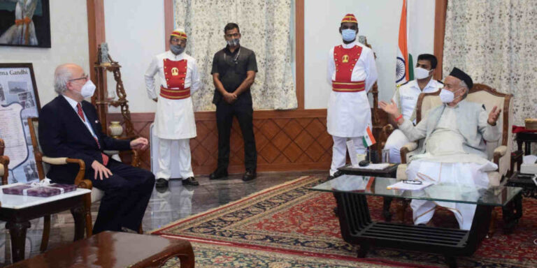 ब्राझीलचे-मुंबईतील-नवनियुक्त-वाणिज्यदूतांनी-घेतली-राज्यपालांची-भेट-2-1140x570