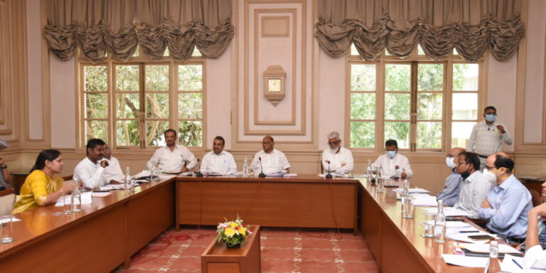 sendriya-meeting-1140x570