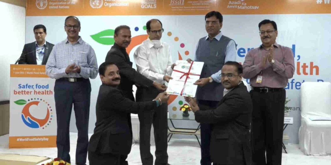food-safety-award-new-delhi-1140x570