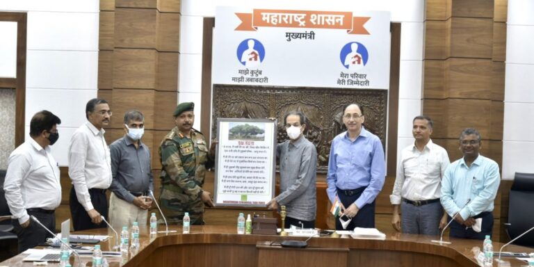 मा.-मुख्यमंत्री-उद्धव-ठाकरे-यांच्या-अध्यक्षतेखाली-इको-बटालीयनबाबत-बैठक-1140x570