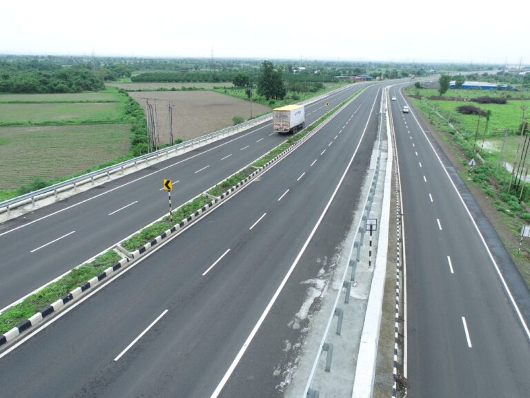 12D96219-7C25-44C6-8B87-498F5EF528E8