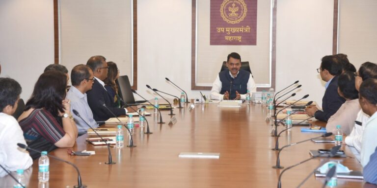 FXtOmvfaMAA7dDl-1140x570