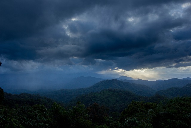 overcast-g20bbbfc1b_640