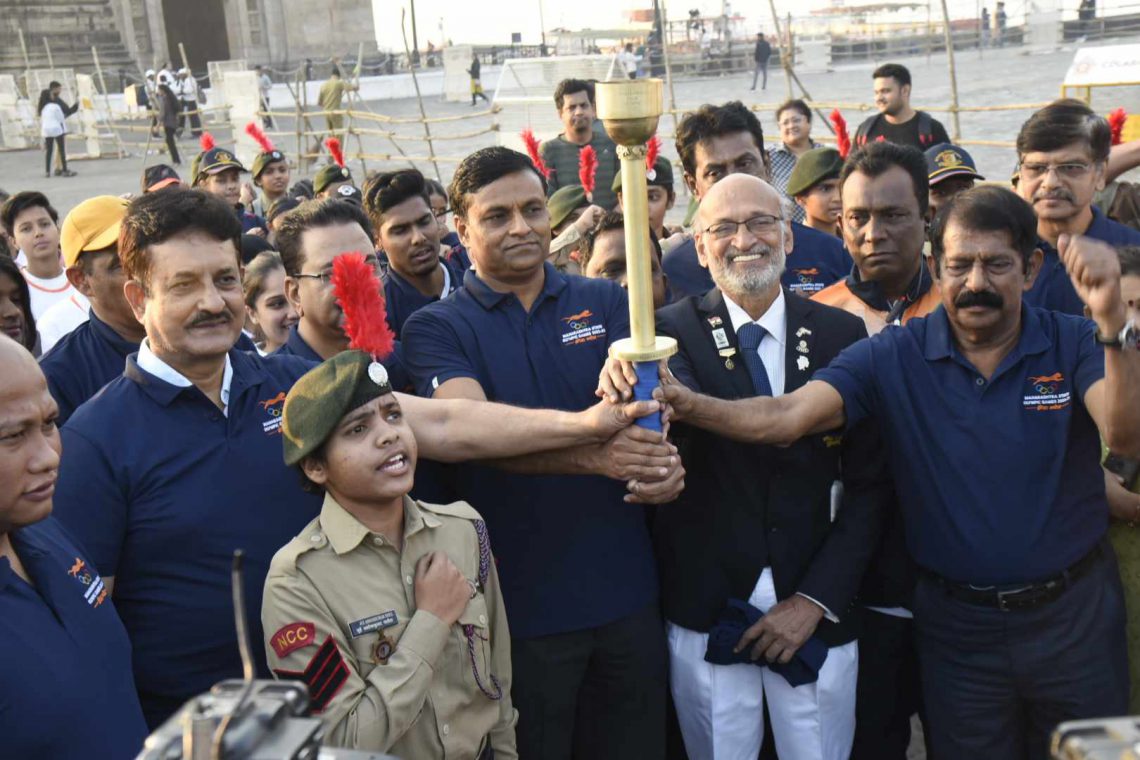 क्रीडा-ज्योत-रॅलीचा-गेट-वे-ऑफ-इंडिया-येथून-शुभारंभ-2-1140x760