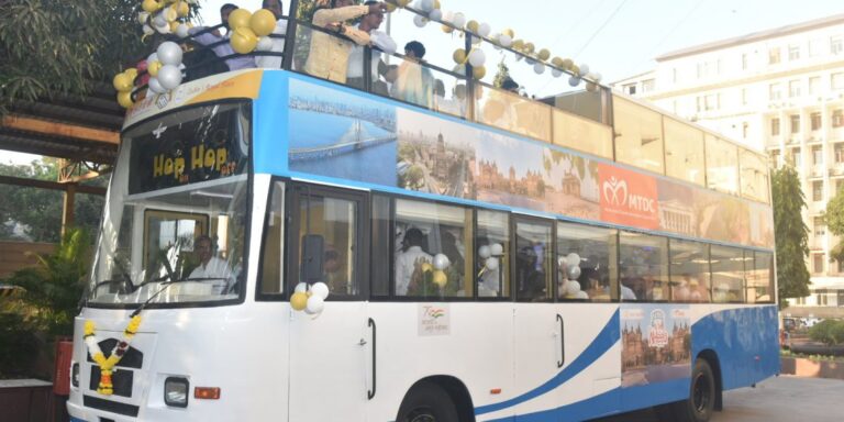 MTDC-Bus-Inauguration-1-1140x570