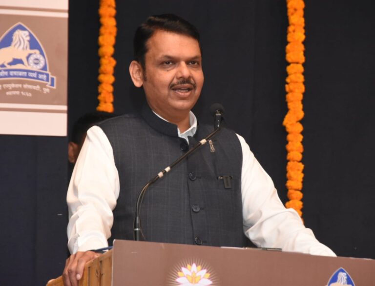 Devendra Fadnavis Good Image