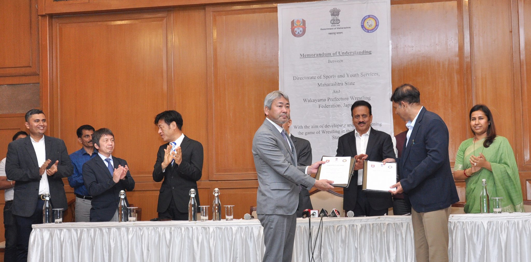 जपानमधील-वाकायामा-राज्याच्या-कुस्तीगीर-संघटनेबरोबर-सामंजस्य-करार-1-2048x1011