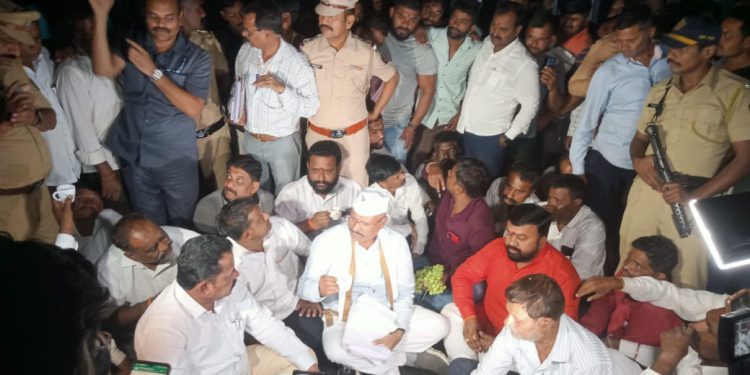 WhatsApp-Image-2023-03-21-at-8.16.18-PM13-750x375