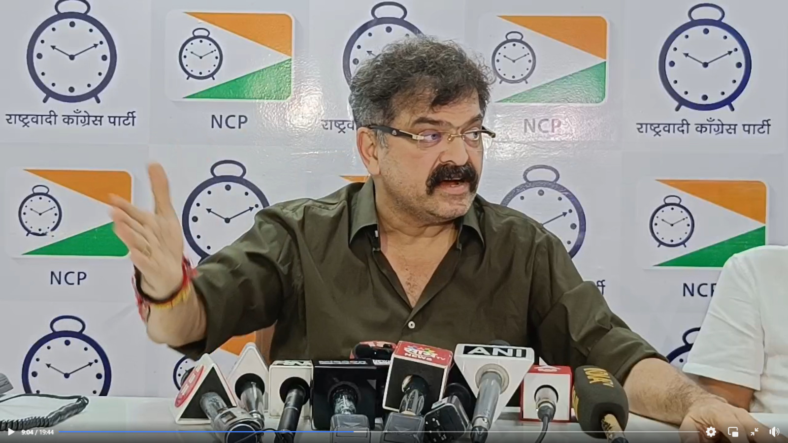 Jitendra Awhad At Press Hand Action