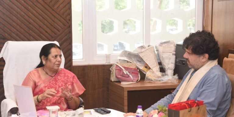 Neelam-gorhe-1140x570 (3)