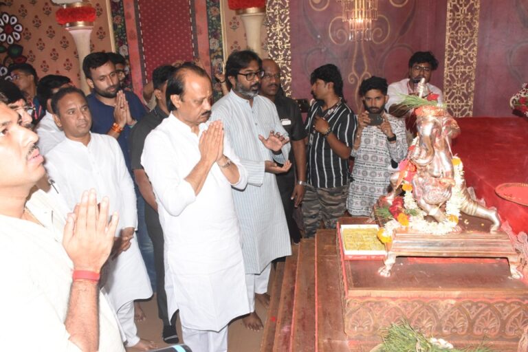 2A026494-4F96-4961-94B4-922EDE7BD71A