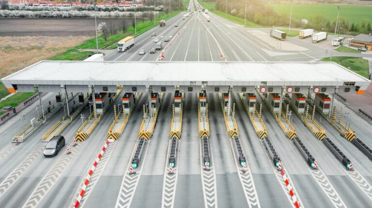 Toll Plaza िगलोत