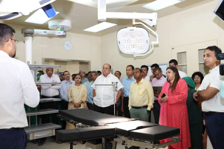 मॉड्यूलर-शस्त्रक्रिया-गृहाचे-उद्घाटन-2