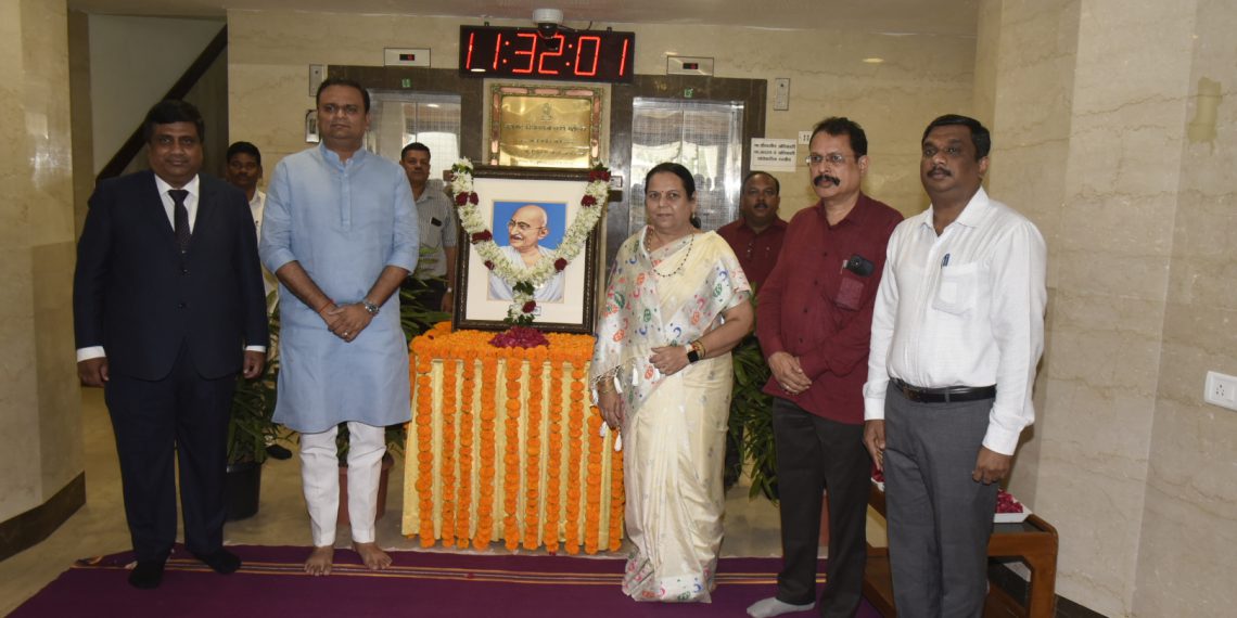 7292582A-8348-4B21-9FAE-5E4C0E044894