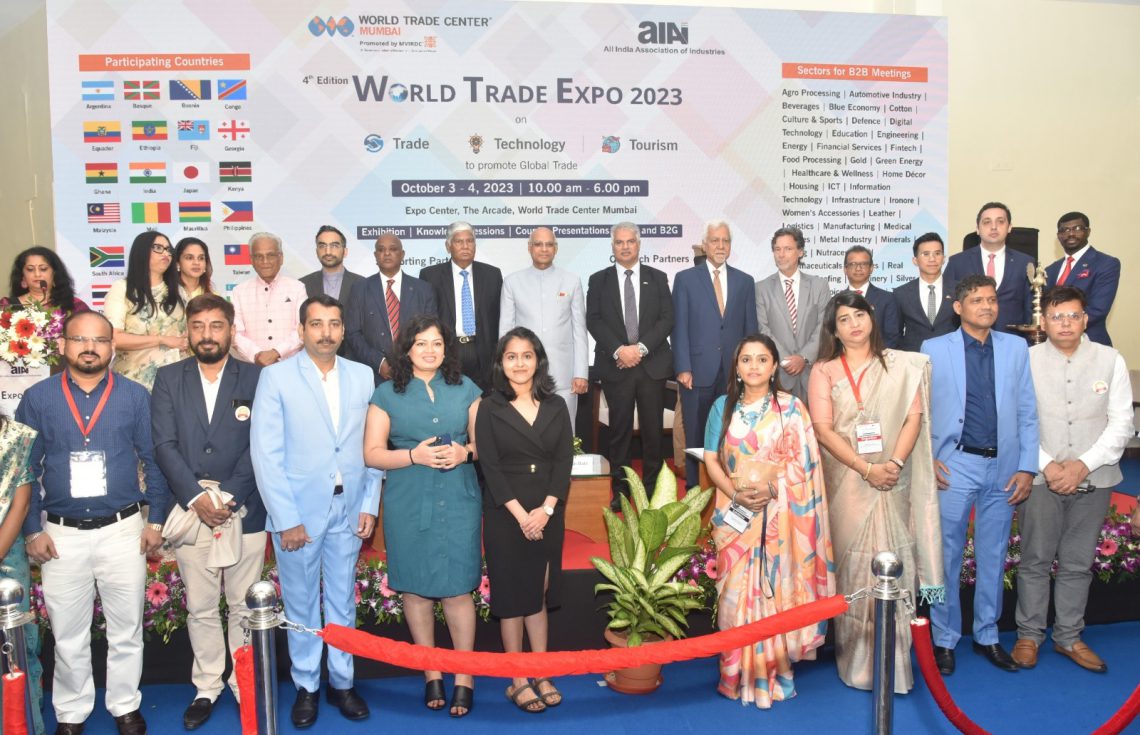 Governor-Inaugurates-4th-World-Trade-Expo-in-Mumbai-3-1140x735
