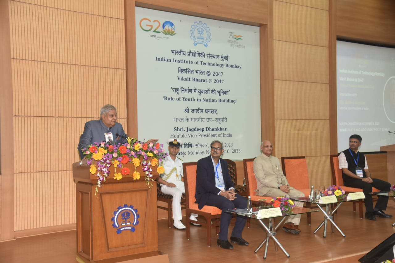 VP-interact-with-IIT-B-2