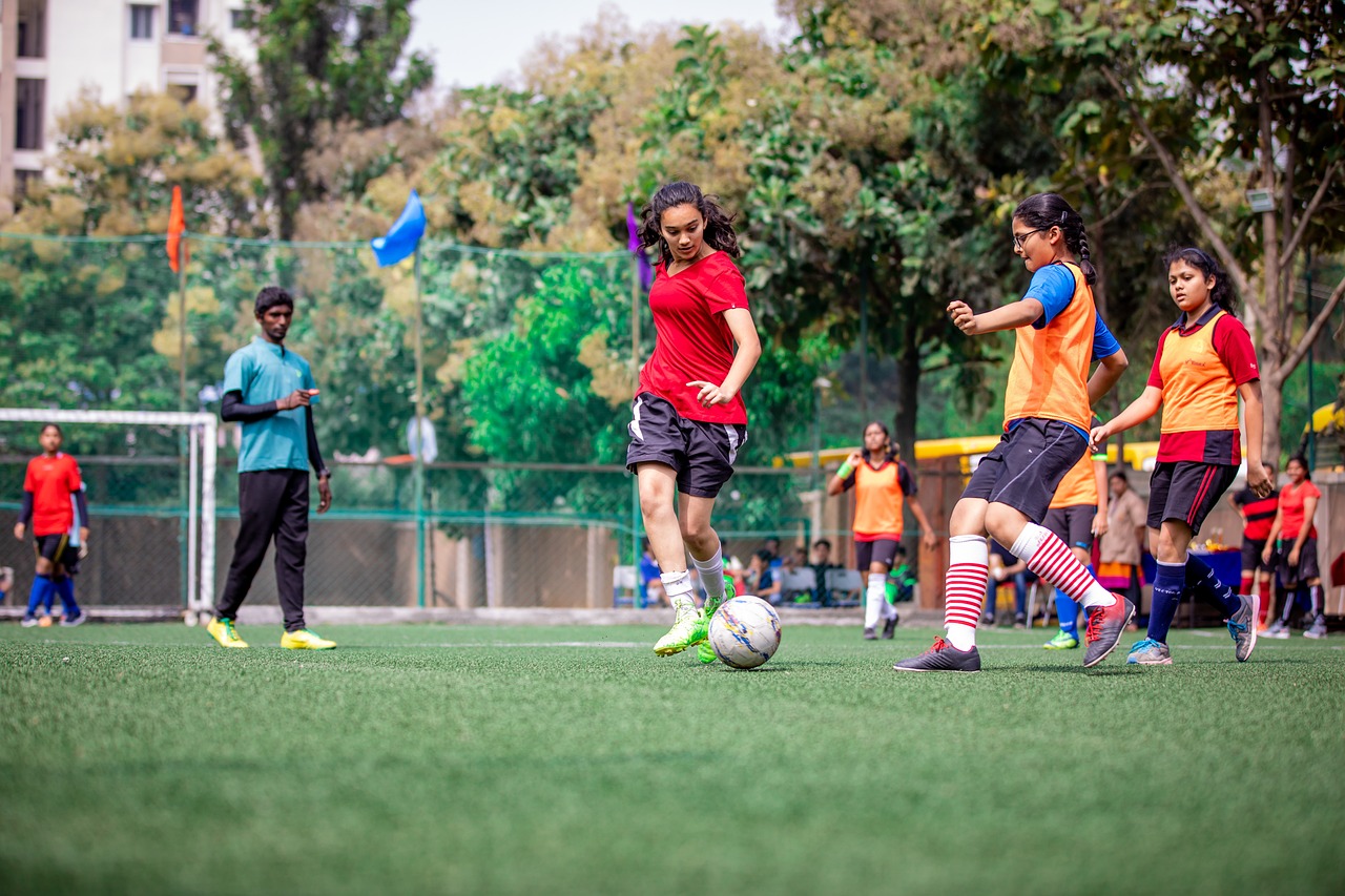 football Indian Women playing