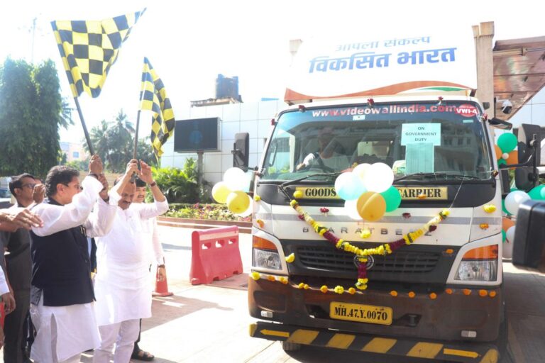 बृहन्मुंबईतील-वाहनांचा-शुभारंभ-1-1140x760