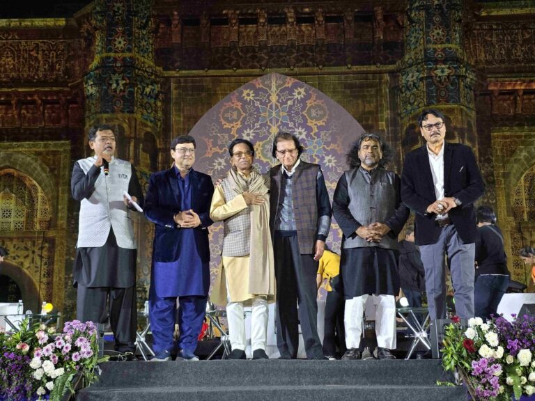 एहसास-शायरी-गजलचा-कार्यक्रम-संपन्न-2-1140x855