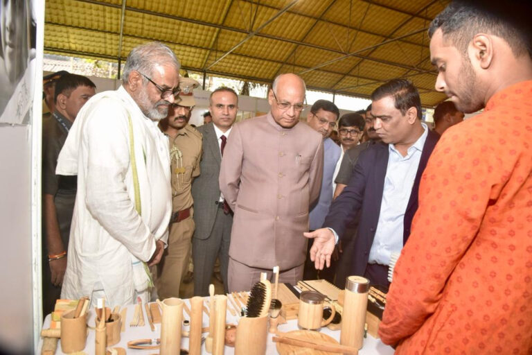 पर्यावरणीय-शाश्वतता-या-दोन-दिवसीय-शिखर-परिषदेचे-फिनिक्स-फाउंडेशन-संस्थेच्यावतीने-आयोजन-1