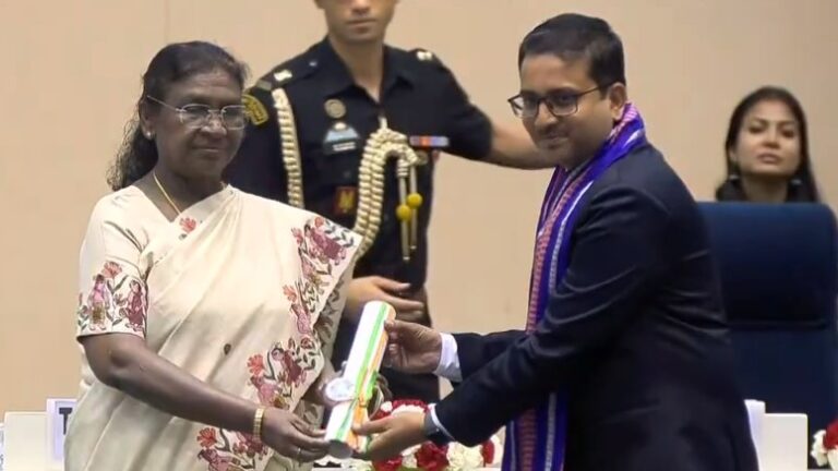 प्रा.-पुरुषोत्तम-पवार-एस-व्ही-पी-एम-इन्स्टिट्यूट-ऑफ-टेक्नॉलॉजी-अँड-इंजिनीअरिंग-बारामती