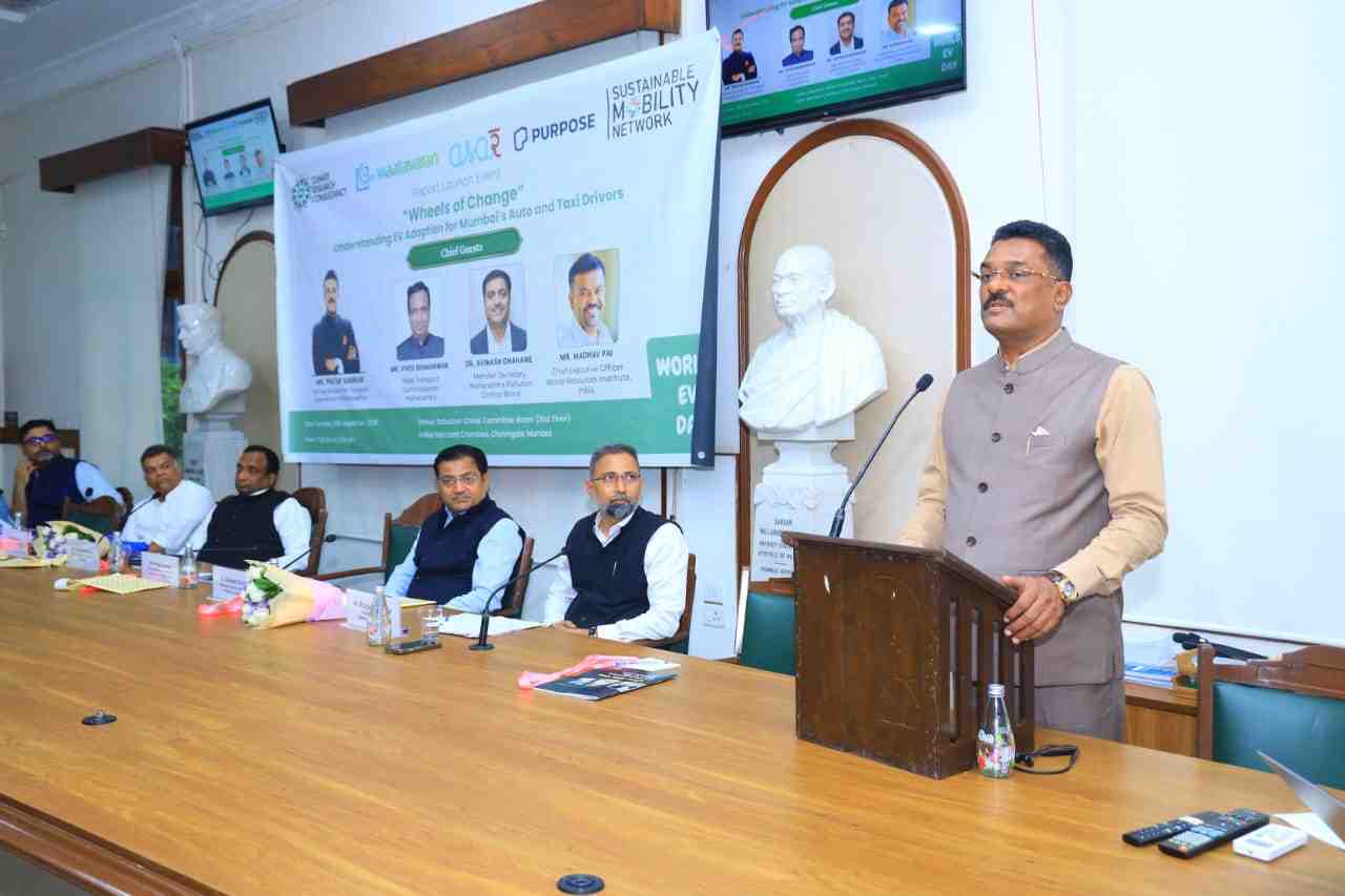 व्हील्स-ऑफ-चेंज-अंडरस्टँडिंग-ईव्ही-ॲडॉप्शन-फॉर-मुंबई-ऑटो-अँड-टॅक्सी-ड्रायव्हर्स-कार्यक्रम-2