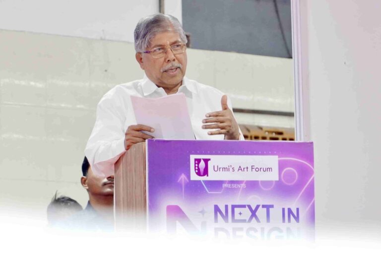 नवीन-शैक्षणिक-धोरण-युवा-पिढीचे-भवितव्य-घडवणारे-1-1920x1281