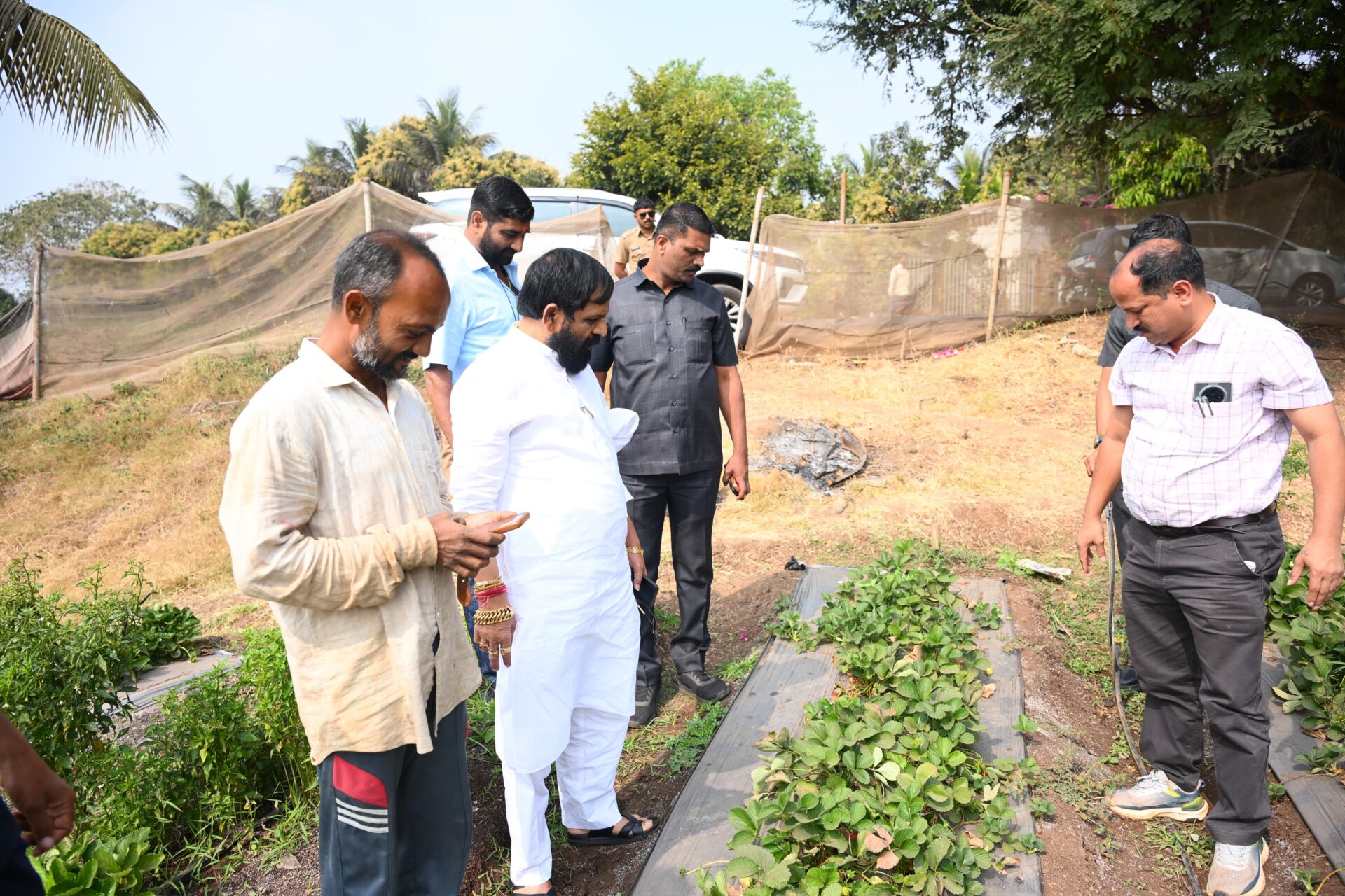 65ba8099-2ba9-4e7c-b646-0dd59bd06f31-1920x1280