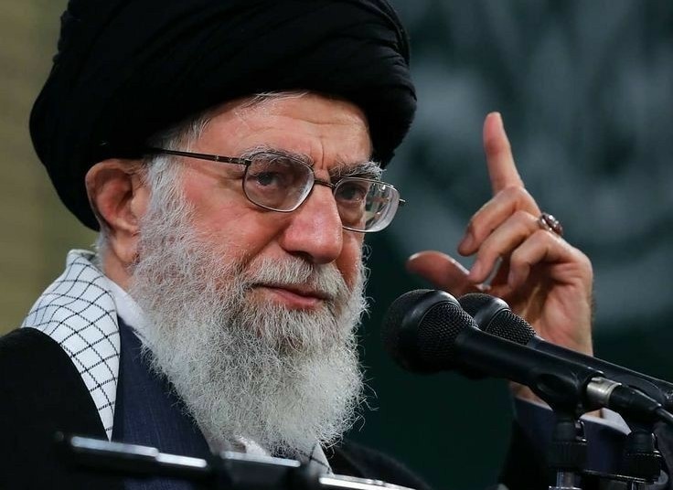 khamenie (1)
