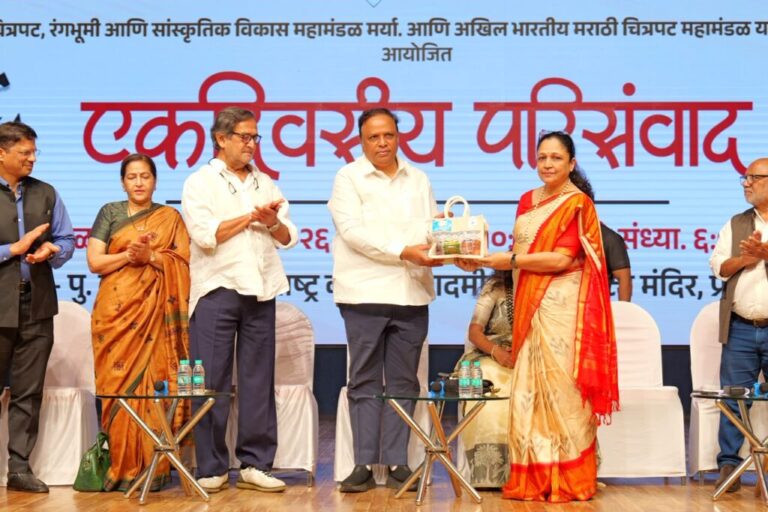 मराठी-जेन-झी-साठी-विशेष-चित्रपट-1-1024x683