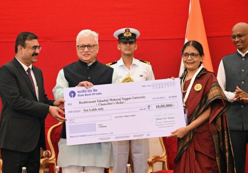 मुंबईसह-तीन-विद्यापीठांत-आता-‘कुलपती-पदक-4-1024x668