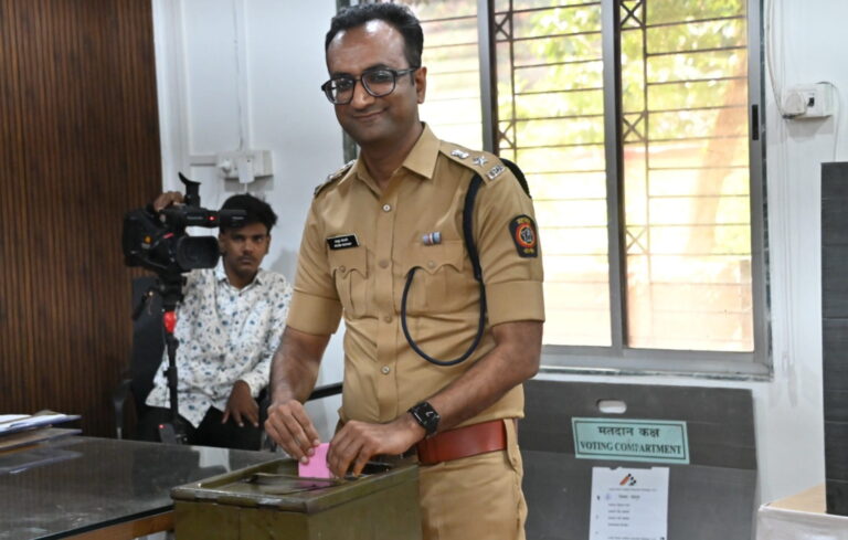 पदवीधर-मतदारसंघ-निवडणूक-मतदान-1